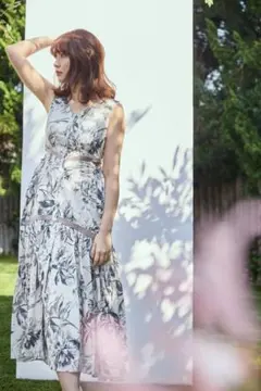 Her lip to Floral Cut-Out Long Dress