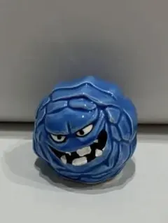 ばくだんいわ 陶器製フィギュア ドラゴンクエスト - メルカリ