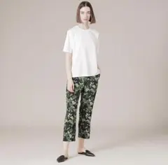 美品✨マッキントッシュ　カモフラージュプリントパンツ38　洗濯可　緑のサムネイル