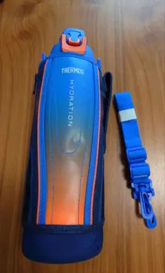 隼*ト様 THERMOS（サーモス）真空断熱スポーツボトル 1.5リットル　カバ