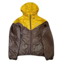 Nike フード付きナイロンジャケット ブラウン/イエロー