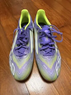adidas F50 サッカーシューズ 紫/緑 - メルカリ
