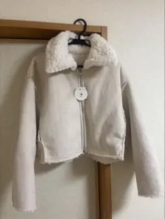 earth ホワイトファーコート　リバーシブル　アウター