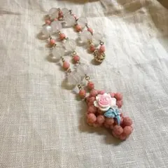未使用】ハンドメイド・swantailor＊いちごのネックレス - メルカリ
