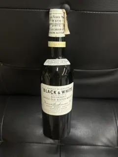 状態良Black & White Scotch Whisky 特級 760ml - メルカリ