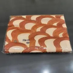 パンどろぼう　ガチャガチャ　ミニポーチ