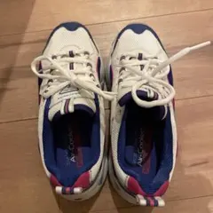 Skechers Memory Foamスニーカー 23.5