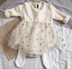 長袖　お花刺繍チュールスカートロンパース 73センチ　海外子供服