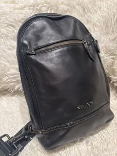 コーチ グラハム ボディバッグ レザー ブラック 斜め掛け F37598