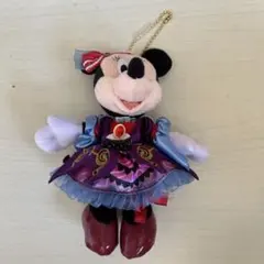 ディズニー　ミニーちゃん　ぬいぐるみバッジ　ハロウィン