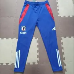 Item thumbnail for item 8bf209aa-5533-4ba7-83b8-d18d643ec0fd