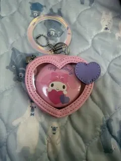 マイメロディ ハート型缶バッジホルダー