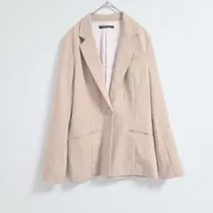 ベージュ テーラードジャケット