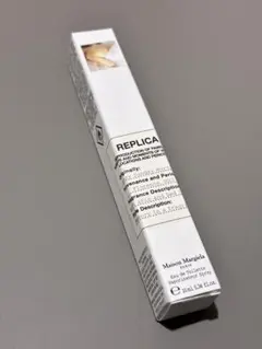 【新品未使用】メゾンマルジェラレプリカ レイジーサンデー モーニング 10mL