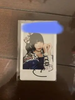 奥田彩友 サイン入り チェキ - メルカリ