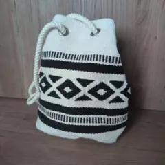 Item thumbnail for item 2d43c95a-9d2f-4e65-b621-37b424dea0a7