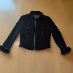 伊太利屋　黒 ベルベット ジャケット ビジュー付きのサムネイル