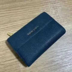 CHARLES & KEITH 二つ折り財布 グリーンのサムネイル