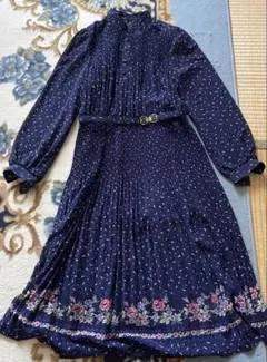 ネイビー プリーツデザイン ワンピース