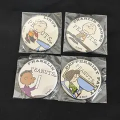 スヌーピー　ピーナッツカフェ　缶バッジ　大阪　4点セット
