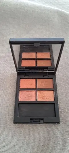 セルヴォーク　ヴァティック　アイパレット02