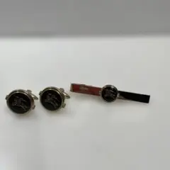 【Burberry】カフスボタン2個とネクタイピンのセット