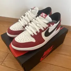 NIKE Air Jordan 1 Low OG Chicago 27.5cmのサムネイル