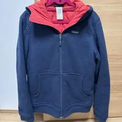 パタゴニア インサレーテッドベターセーターフーディ S ネイビー