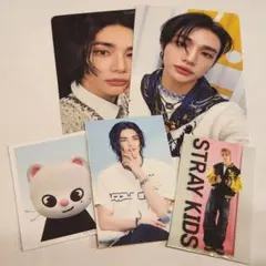 SKZ TOY WORLD トレカ ステッカー ヒョンジン