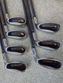 Item thumbnail for item d8257385-fe98-49d8-84e0-efd4cab9c4eb