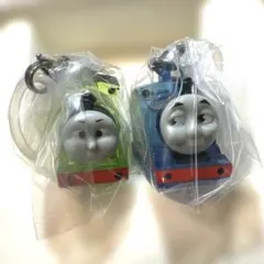 きかんしゃトーマス　めじるしアクセサリー　ぷく顔パーシー　にやりトーマス