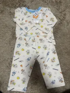 【新品】ベビーパジャマ 上下セット アンパンマン80サイズ