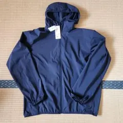 ユニクロ ポケッタブルUVカットパーカ L ネイビー 311-475031