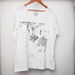 【美品 定価7980】museum neu Tシャツ L ビートルズのサムネイル