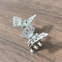 蝶デザイン ヘアクリップ シルバー 2個