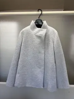 未使用・美品 UNTITLED ショート丈コート グレーのサムネイル