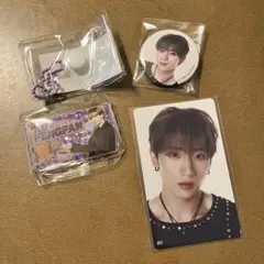 INI 許豊凡 XQUARE トレカ ミニ缶バッジ ガチャガチャ セット