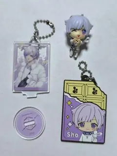 いれいす 初兎 アクキー等 まとめ売りのサムネイル