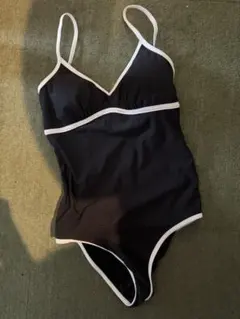 ワンピース水着 ブラック Mサイズのサムネイル