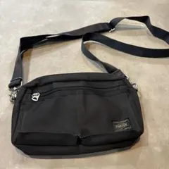 Item thumbnail for item 0a9bc675-6aa3-40e1-bbac-7a43a05e439c