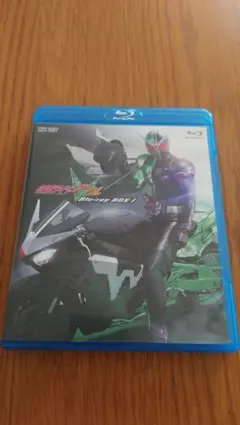 仮面ライダーW　Blu-ray　BOX　1 Blu-ray 仮面ライダーW（ダブル） Blu‐ray BOX 1 | 東映