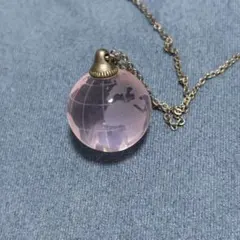 地球儀モチーフ ネックレス ピンク球体