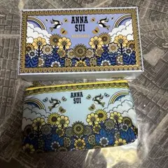 ANNA SUI ポーチ 花柄 蝶々 厚地マチあり新品未使用早い者勝ちのサムネイル