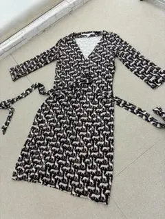 （L02506）ダイアンフォンファステンバーグ　ラップワンピース　アニマル柄　4