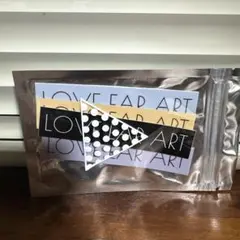 love ear art ステッカー