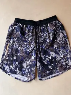 Nike Dri-FIT フローラルショーツ S