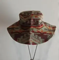 Item thumbnail for item 92646664-bf23-47c7-b778-37d0784fe7b6