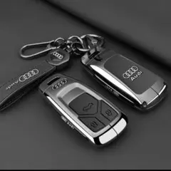 Audi キーホルダー4点セットと時計 - メルカリ