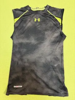 UNDER ARMOUR ノースリーブトップス LG グレー/イエロー