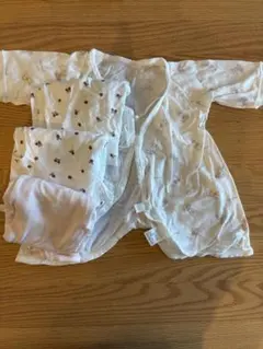 ★アカチャンホンポ コンビ肌着4点セット 50 60